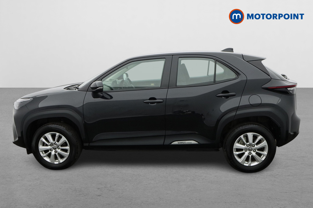 Toyota Yaris Cross Icon Automatic Petrol-Electric Hybrid Estate - Stock Number (1623396) - Passenger side