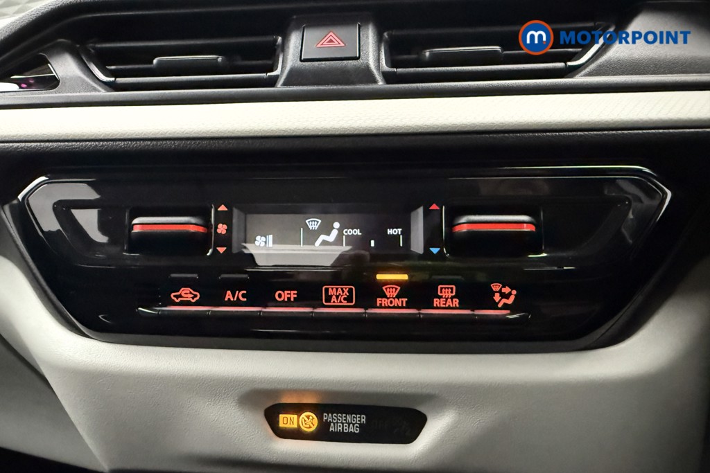 Suzuki Swift Motion Manual Petrol Hatchback - Stock Number (1623430) - 16th supplementary image