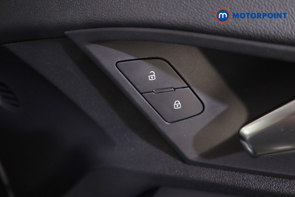 Audi A3 S3 Automatic Petrol Saloon - Stock Number (1623564) - 15th supplementary image