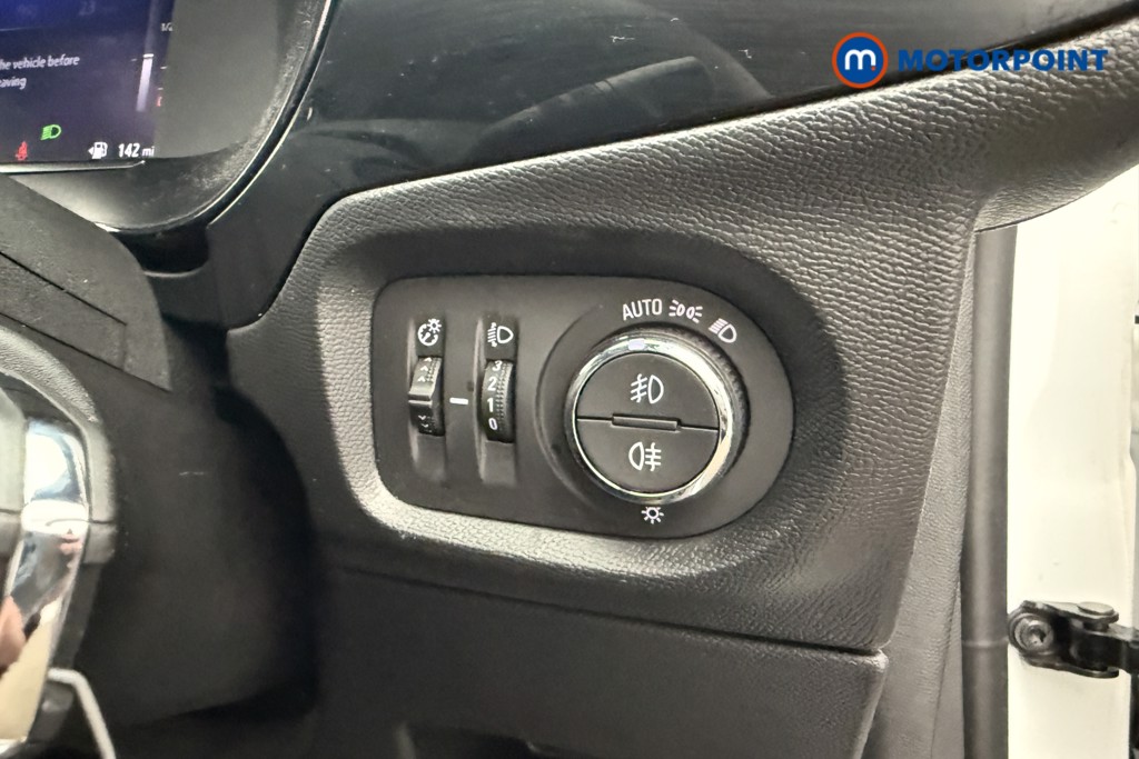 Vauxhall Corsa GS Manual Petrol Hatchback - Stock Number (1623716) - 15th supplementary image