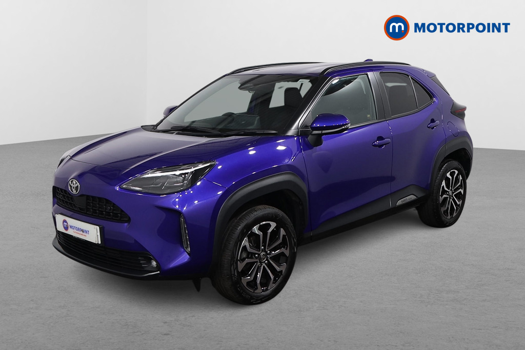 Toyota Yaris Cross Design Automatic Petrol-Electric Hybrid Estate - Stock Number (1624018) - Passenger side front corner