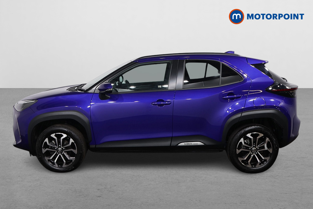 Toyota Yaris Cross Design Automatic Petrol-Electric Hybrid Estate - Stock Number (1624018) - Passenger side