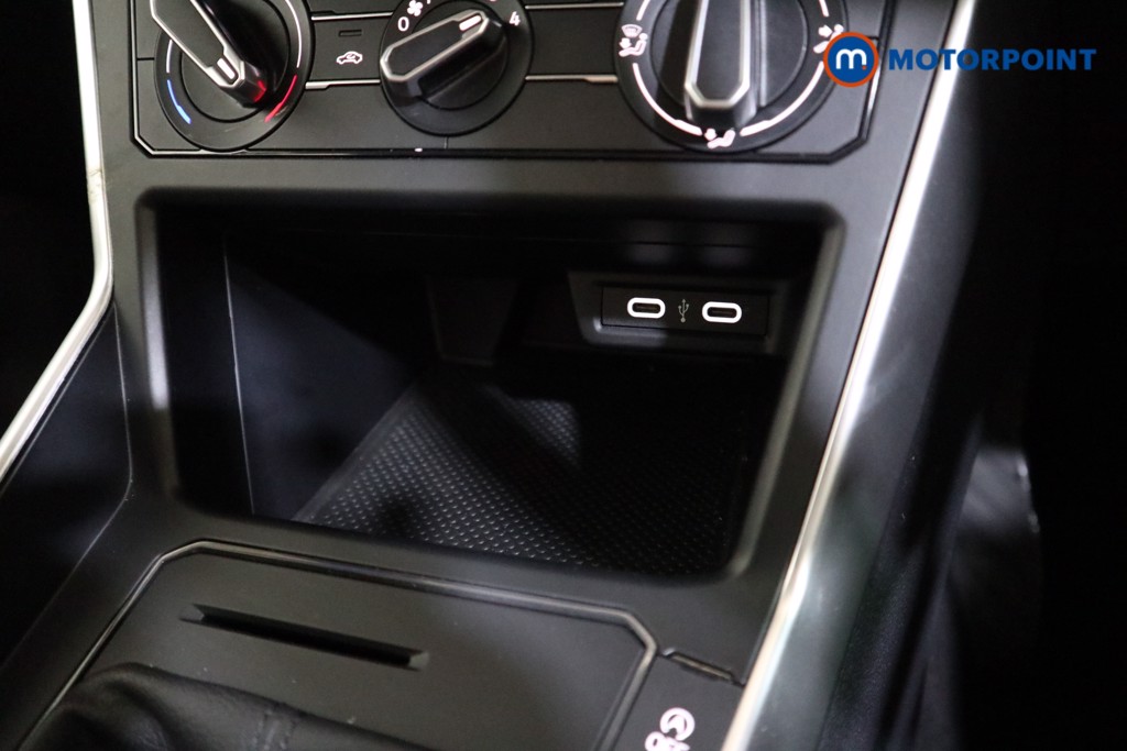 Volkswagen Polo Life Manual Petrol Hatchback - Stock Number (1624177) - 8th supplementary image