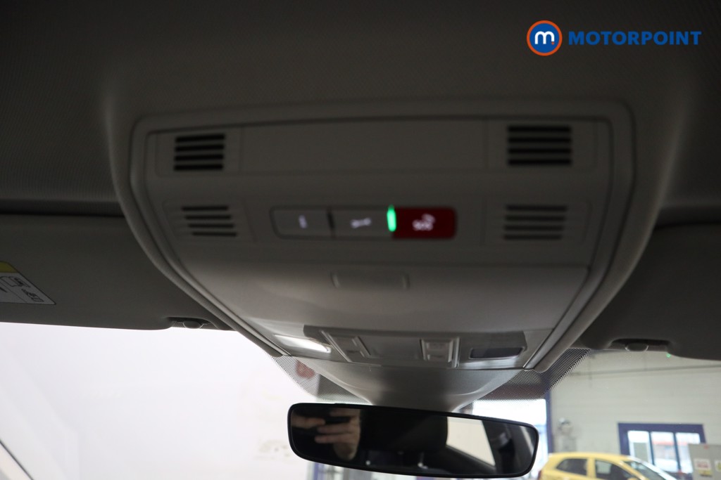 Volkswagen Polo Life Manual Petrol Hatchback - Stock Number (1624177) - 12th supplementary image