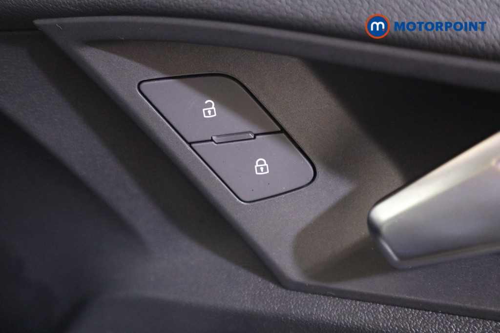 Audi A3 S Line Manual Petrol Hatchback - Stock Number (1624230) - 14th supplementary image