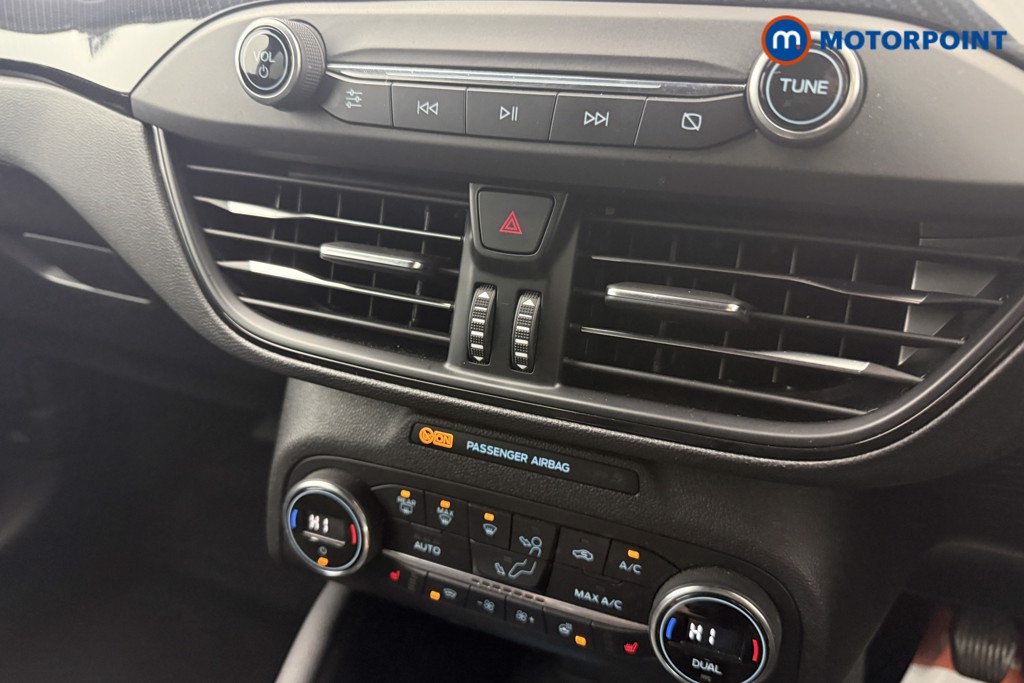 Ford Focus St-Line X Edition Manual Petrol Hatchback - Stock Number (1624250) - 3rd supplementary image