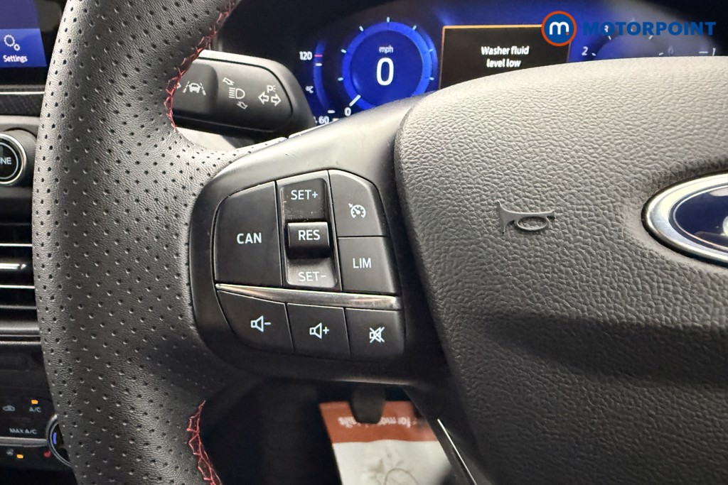 Ford Focus St-Line X Edition Manual Petrol Hatchback - Stock Number (1624250) - 6th supplementary image