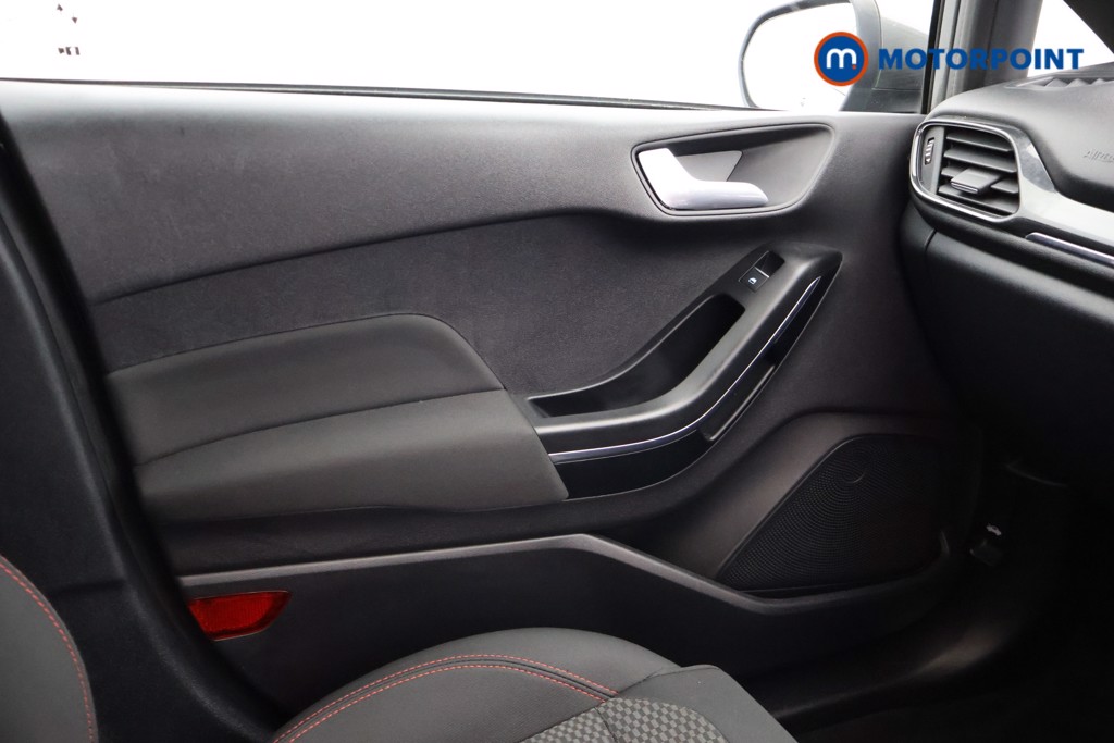 Ford Fiesta St-Line Edition Manual Petrol Hatchback - Stock Number (1624263) - 7th supplementary image