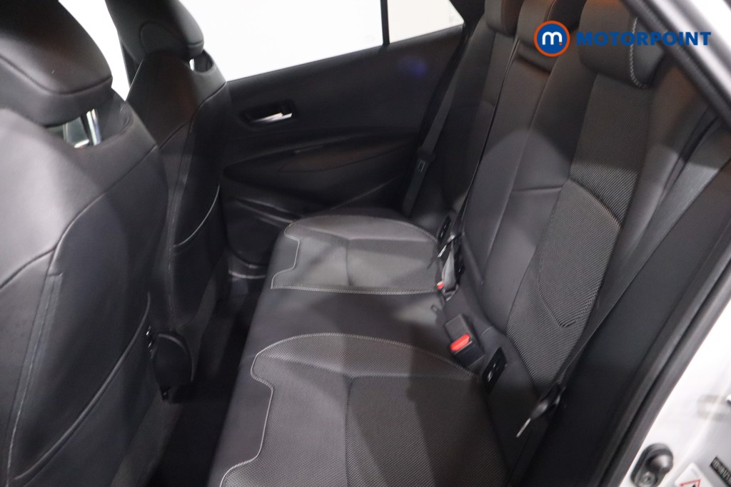 Toyota Corolla Excel Automatic Petrol-Electric Hybrid Estate - Stock Number (1624267) - 5th supplementary image