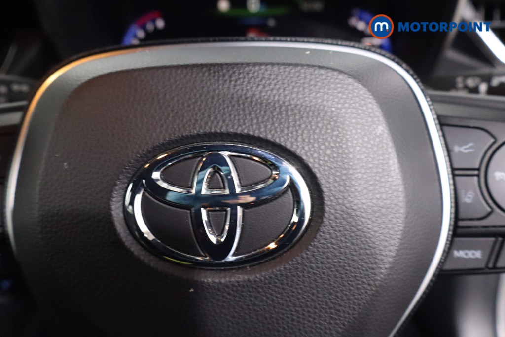 Toyota Corolla Excel Automatic Petrol-Electric Hybrid Estate - Stock Number (1624267) - 13th supplementary image