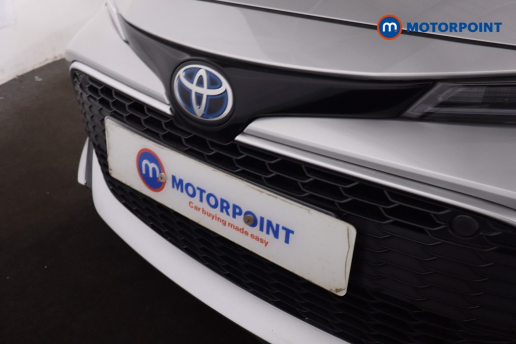 Toyota Corolla Excel Automatic Petrol-Electric Hybrid Estate - Stock Number (1624267) - 30th supplementary image