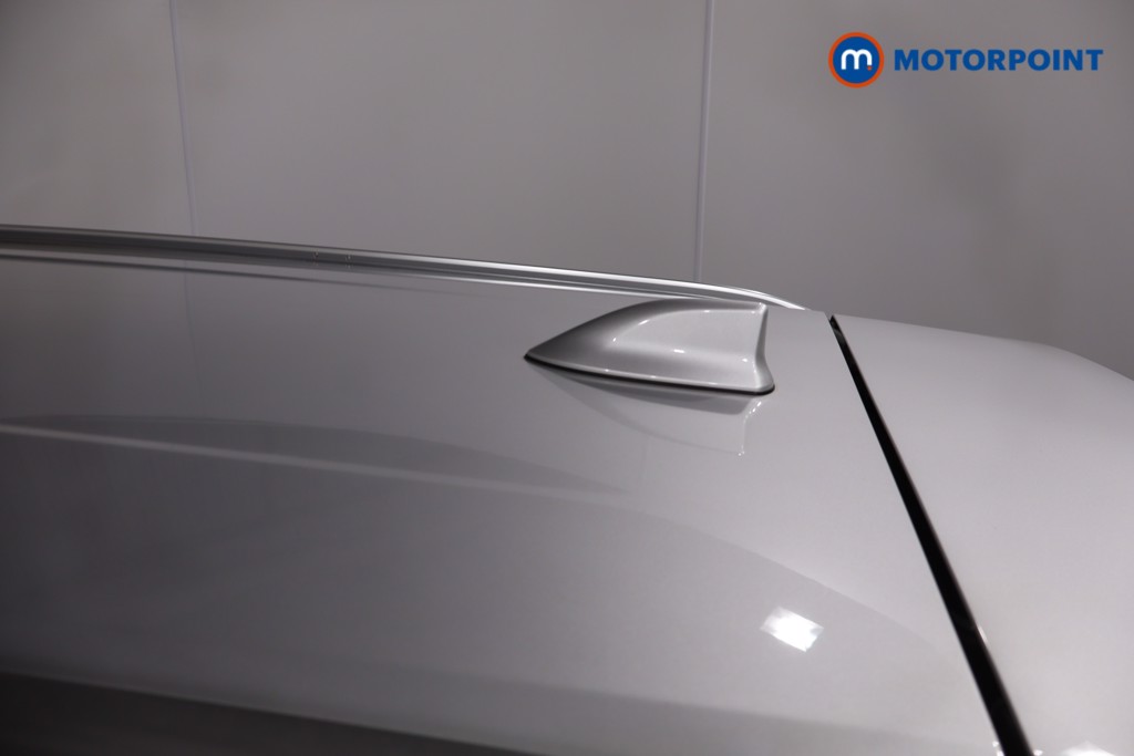 Toyota Corolla Excel Automatic Petrol-Electric Hybrid Estate - Stock Number (1624267) - 36th supplementary image