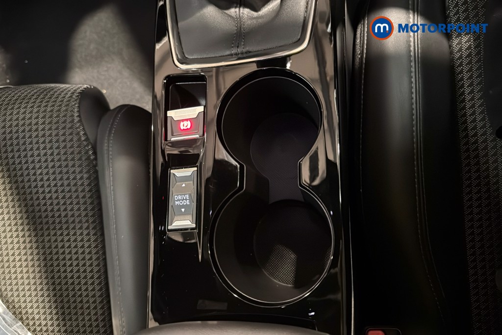 Peugeot 2008 GT Manual Petrol SUV - Stock Number (1624356) - 16th supplementary image