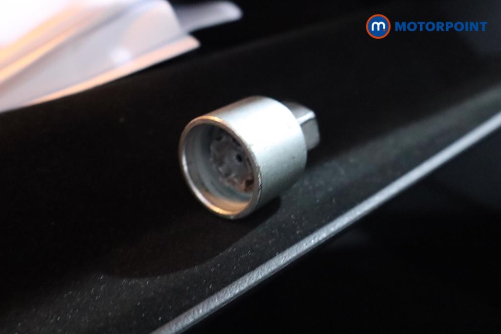 Audi Q3 S Line Edition Manual Diesel SUV - Stock Number (1624421) - 17th supplementary image