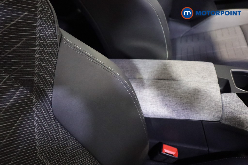 Peugeot 3008 GT Automatic Electric SUV - Stock Number (1624672) - 28th supplementary image