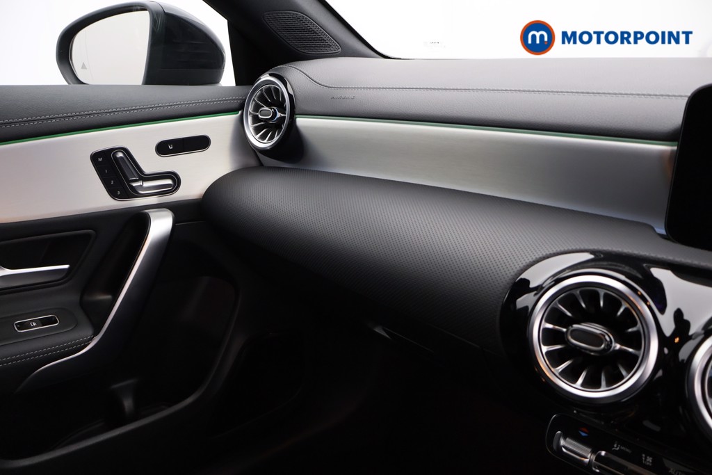 Mercedes-Benz CLA Amg Line Automatic Diesel Coupe - Stock Number (1624978) - 6th supplementary image