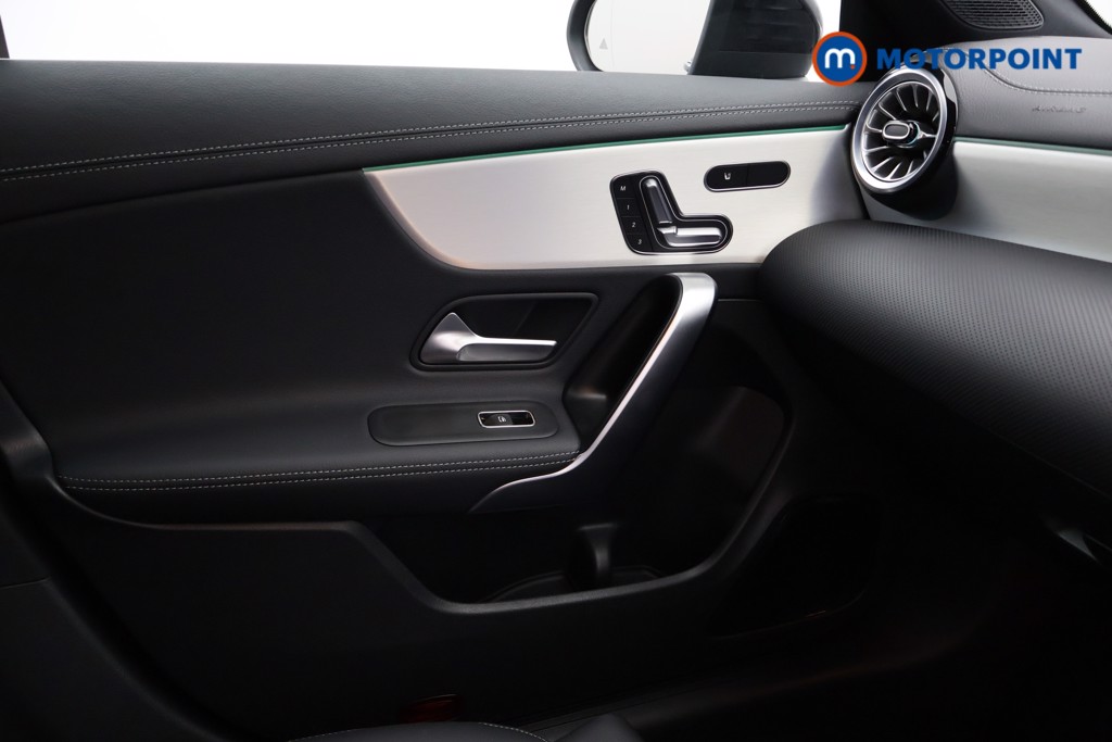 Mercedes-Benz CLA Amg Line Automatic Diesel Coupe - Stock Number (1624978) - 7th supplementary image