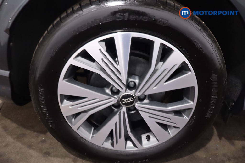 Audi Q4 Sport Automatic Electric SUV - Stock Number (1625214) - 9th supplementary image