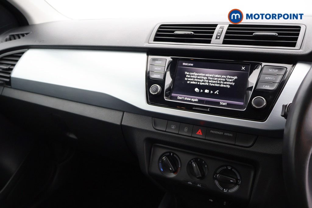 Skoda Fabia SE Manual Petrol Hatchback - Stock Number (1625400) - 5th supplementary image