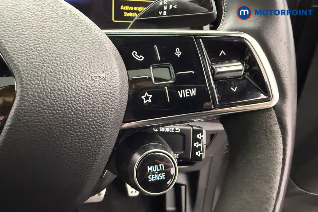 Renault Austral Iconic Esprit Alpine Automatic Petrol-Electric Hybrid SUV - Stock Number (1596429) - 6th supplementary image