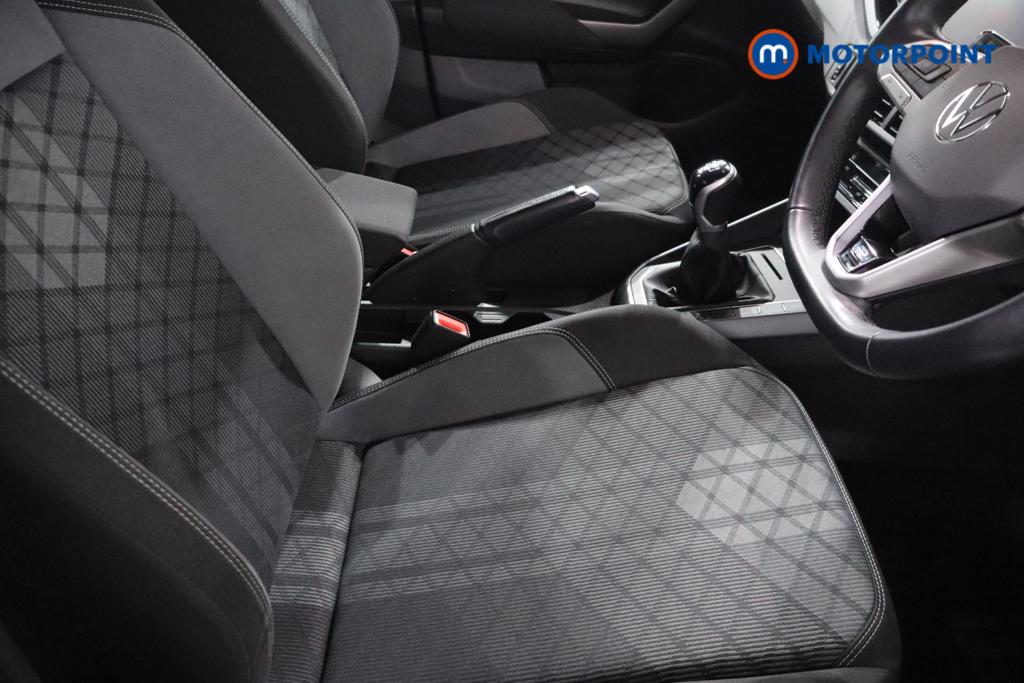 Volkswagen Polo R-Line Manual Petrol Hatchback - Stock Number (1599306) - 11th supplementary image