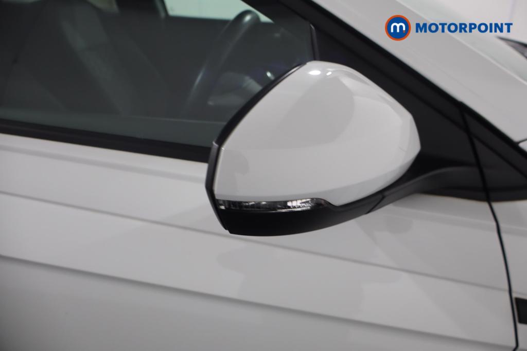 Volkswagen Polo R-Line Manual Petrol Hatchback - Stock Number (1599306) - 25th supplementary image