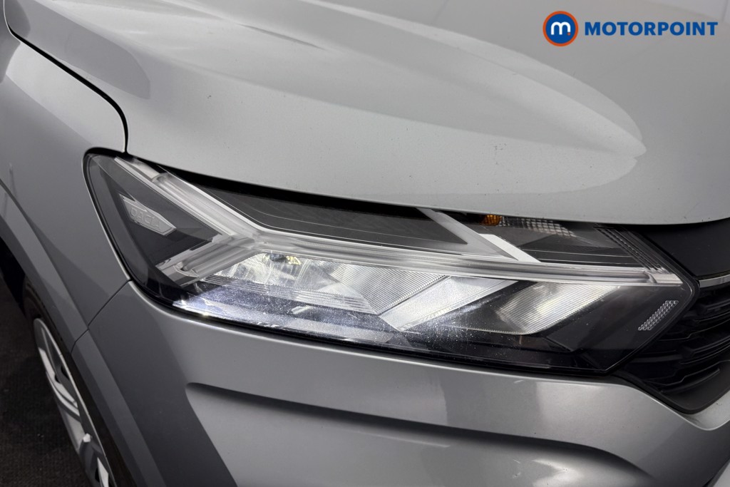 Dacia Sandero Essential Manual Petrol Hatchback - Stock Number (1604935) - 11th supplementary image