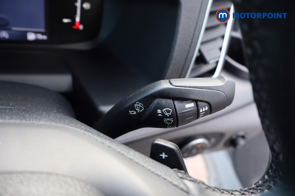 Ford Transit Limited Automatic Diesel Medium Roof Van - Stock Number (1608655) - 15th supplementary image