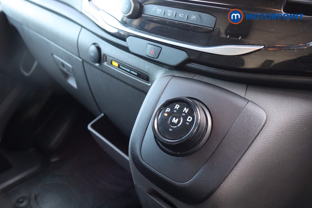 Ford Transit Limited Automatic Diesel Medium Roof Van - Stock Number (1608655) - 18th supplementary image