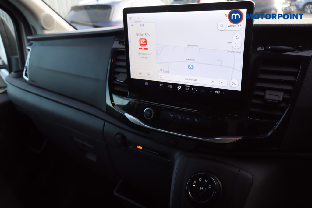 Ford Transit Limited Automatic Diesel Medium Roof Van - Stock Number (1608655) - 20th supplementary image