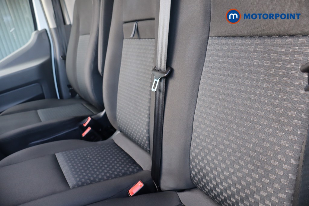 Ford Transit Limited Automatic Diesel Medium Roof Van - Stock Number (1608655) - 29th supplementary image