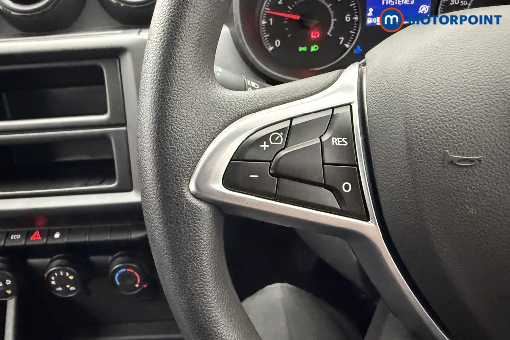 Dacia Duster Access Manual Petrol SUV - Stock Number (1610038) - 5th supplementary image