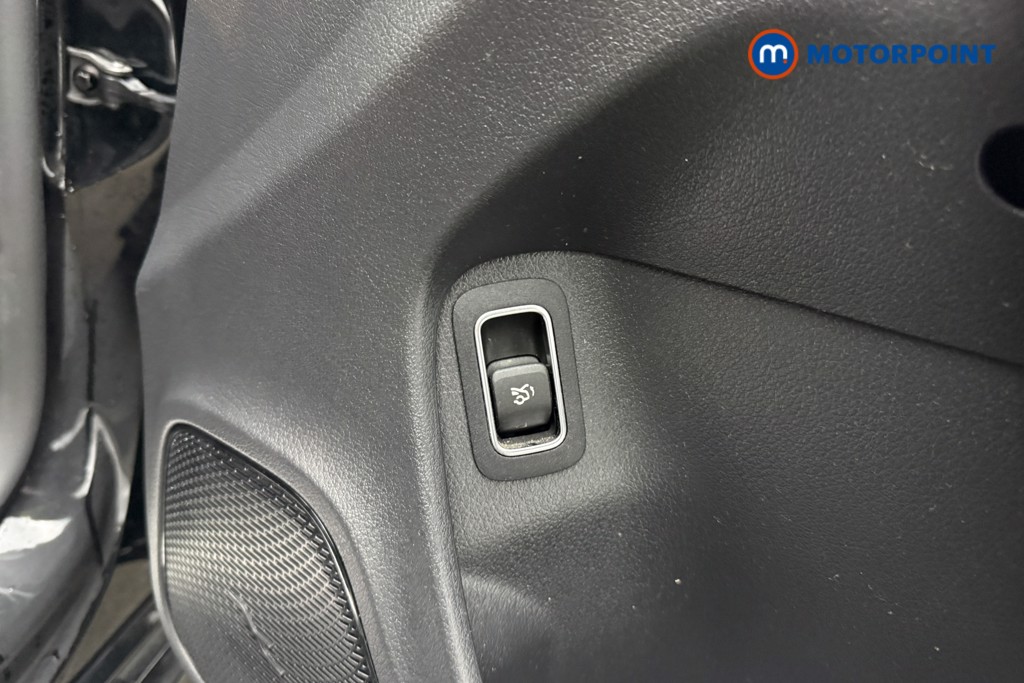 Mercedes-Benz CLA Amg Line Automatic Petrol Coupe - Stock Number (1611221) - 15th supplementary image