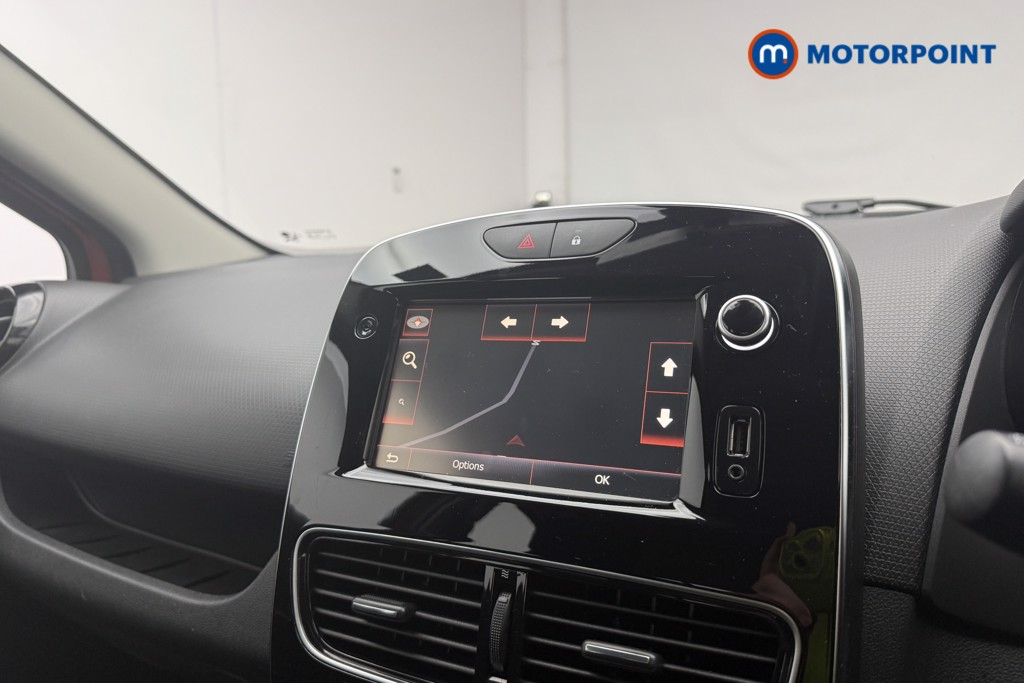Renault Clio Dynamique Nav Manual Petrol Hatchback - Stock Number (1612346) - 11th supplementary image