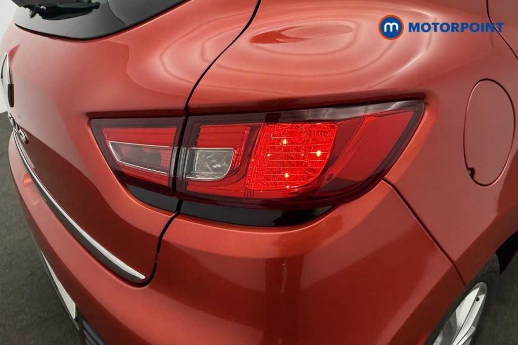 Renault Clio Dynamique Nav Manual Petrol Hatchback - Stock Number (1612346) - 15th supplementary image