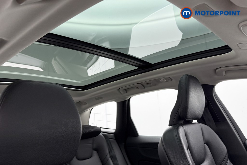 Volvo Xc60 Inscription Expression Automatic Petrol Plug-In Hybrid SUV - Stock Number (1612735) - 19th supplementary image