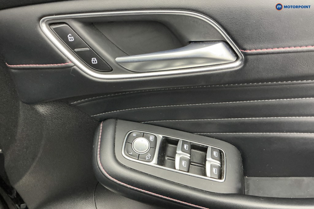 Mg Motor Uk HS Exclusive Automatic Petrol SUV - Stock Number (1612797) - 31st supplementary image