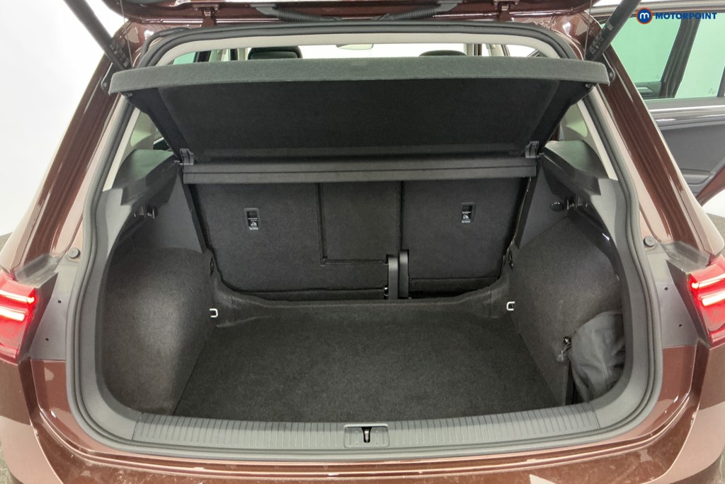 Volkswagen Tiguan Elegance Automatic Petrol SUV - Stock Number (1613716) - 3rd supplementary image