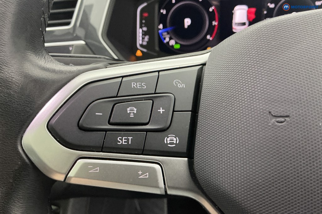 Volkswagen Tiguan Elegance Automatic Petrol SUV - Stock Number (1613716) - 25th supplementary image