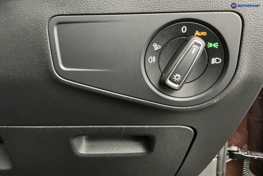 Volkswagen Tiguan Elegance Automatic Petrol SUV - Stock Number (1613716) - 27th supplementary image