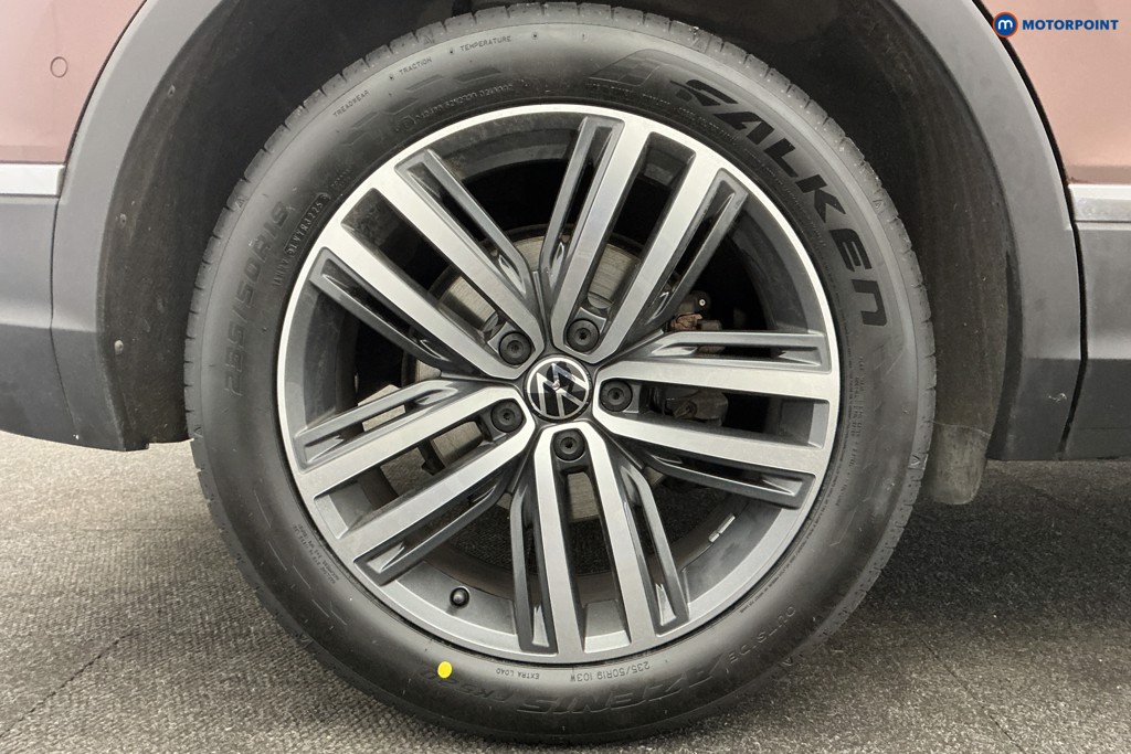 Volkswagen Tiguan Elegance Automatic Petrol SUV - Stock Number (1613716) - 38th supplementary image