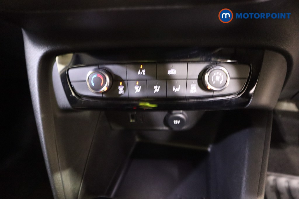 Vauxhall Corsa Design Automatic Petrol Hatchback - Stock Number (1614696) - 5th supplementary image