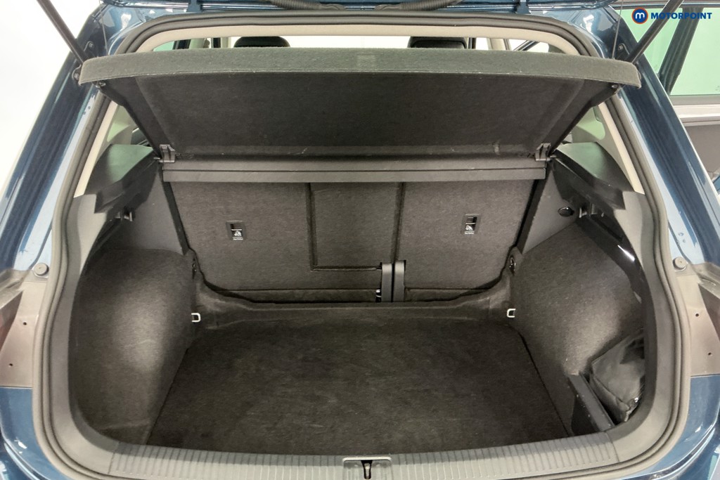 Volkswagen Tiguan Life Automatic Petrol SUV - Stock Number (1616320) - 3rd supplementary image
