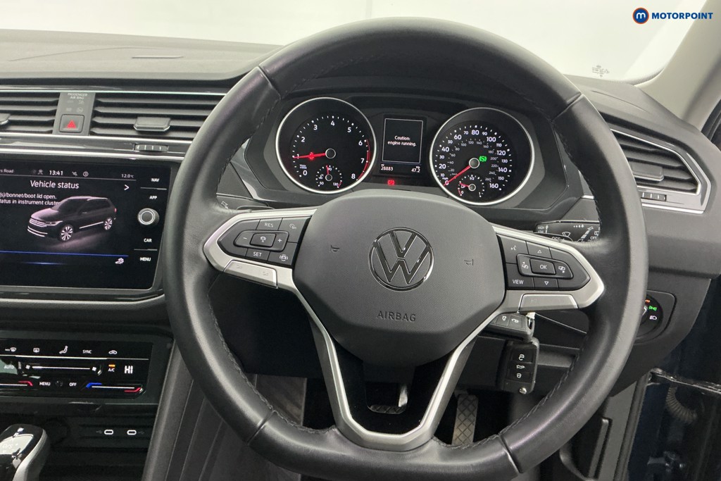 Volkswagen Tiguan Life Automatic Petrol SUV - Stock Number (1616320) - 8th supplementary image