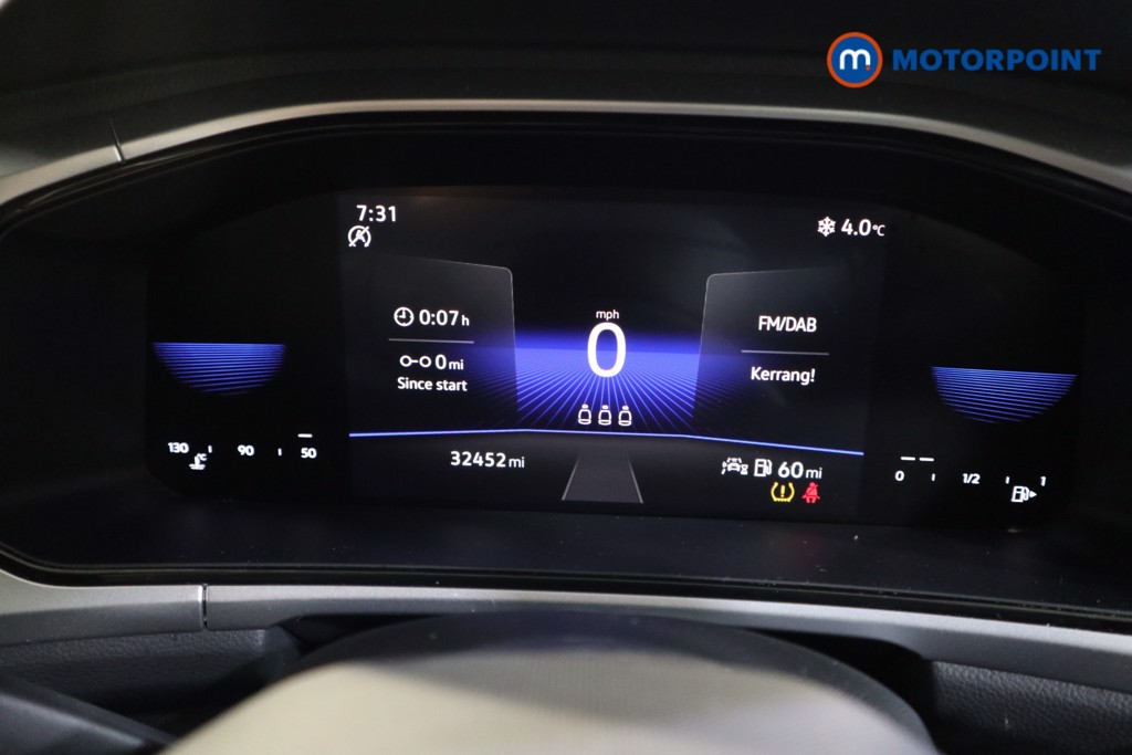 Volkswagen T-Roc Life Manual Petrol SUV - Stock Number (1616539) - 5th supplementary image