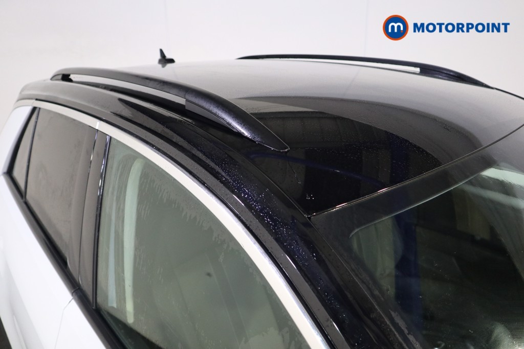 Volkswagen T-Roc Life Manual Petrol SUV - Stock Number (1616539) - 31st supplementary image