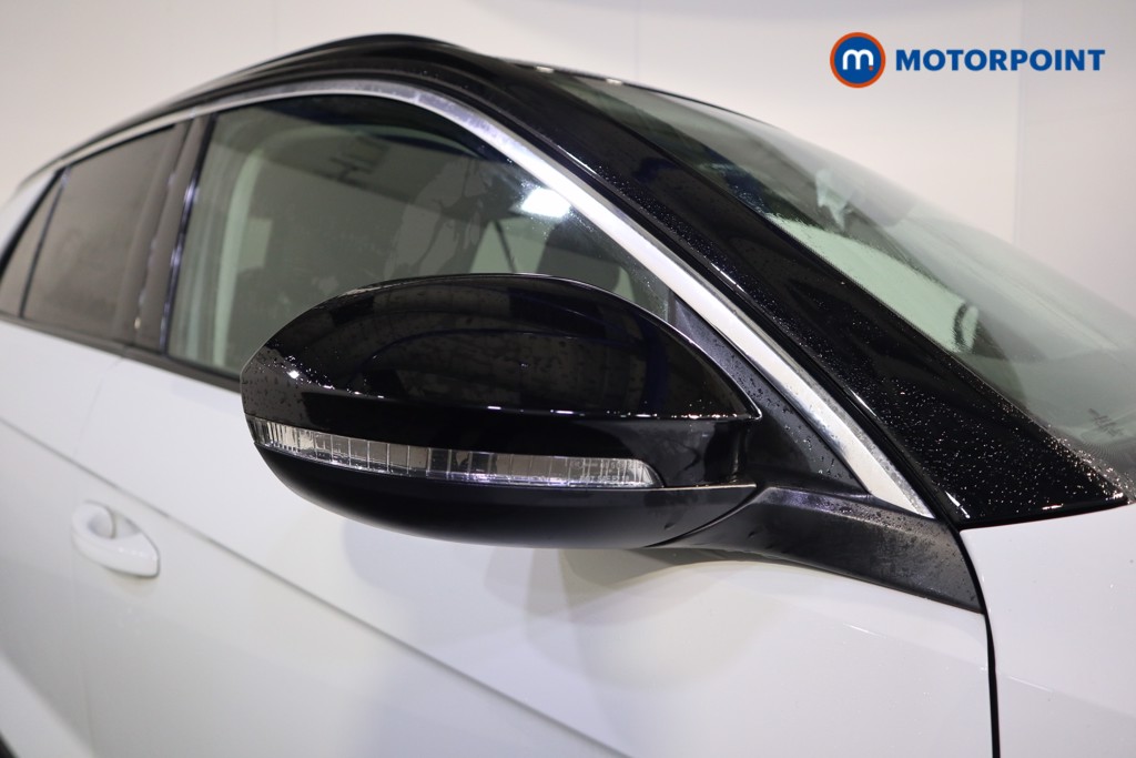 Volkswagen T-Roc Life Manual Petrol SUV - Stock Number (1616539) - 32nd supplementary image