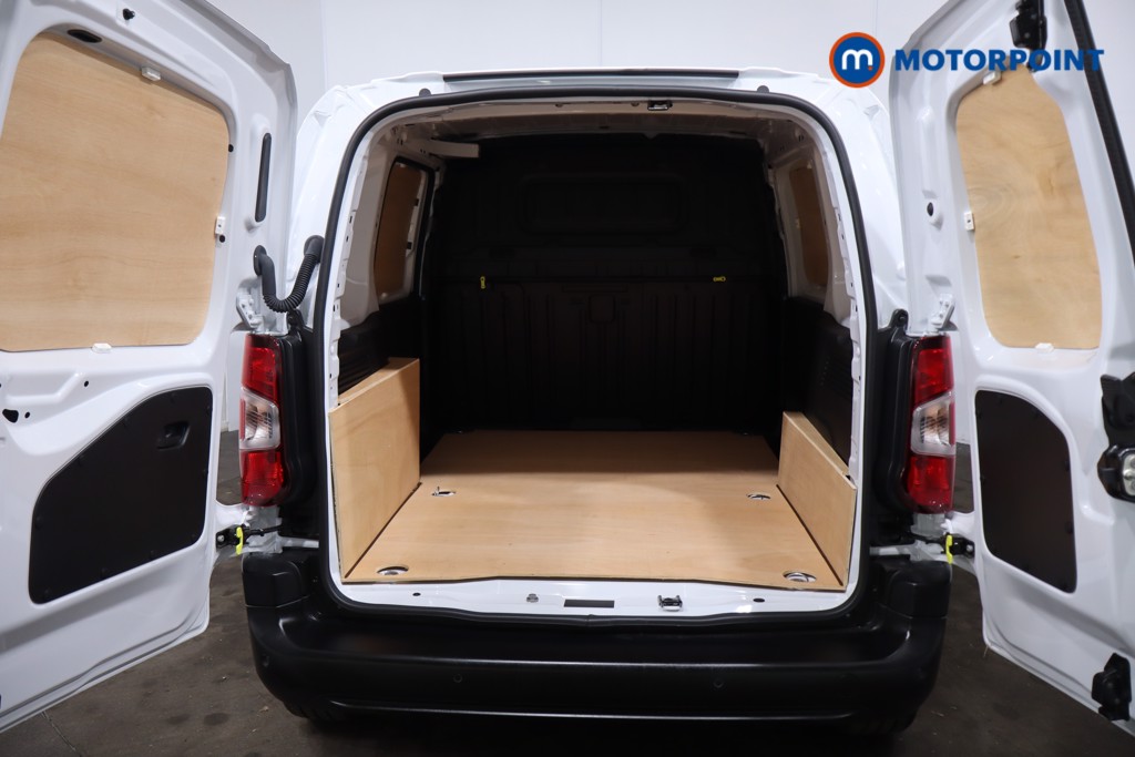 Peugeot Partner Professional Plus Manual Diesel Panel Van - Stock Number (1616549) - 38th supplementary image