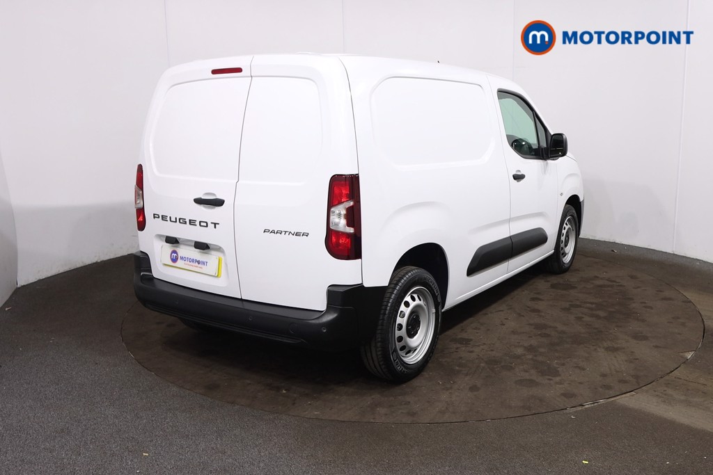 Peugeot Partner Professional Plus Manual Diesel Panel Van - Stock Number (1616549) - Drivers side rear corner
