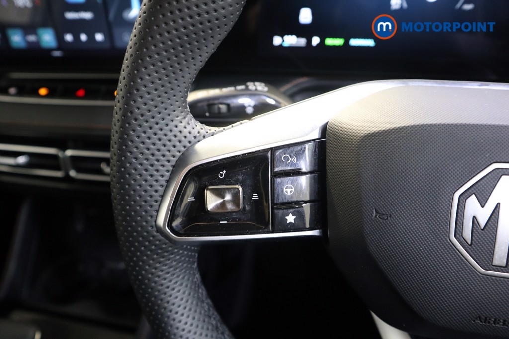 Mg Motor Uk HS SE Automatic Petrol-Electric Hybrid SUV - Stock Number (1616647) - 3rd supplementary image